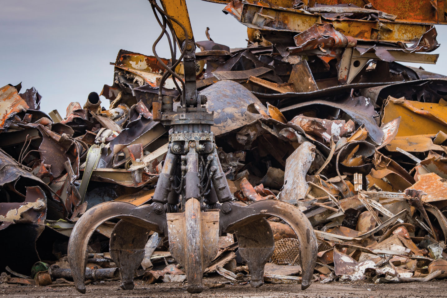 Scrap recycling plant, Crane grabber